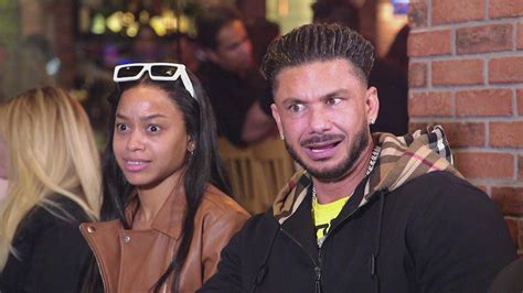 pauly d still dating nikki|Pauly D Hints at ‘Relationship Problems’ With Girlfriend Nikki Hall。